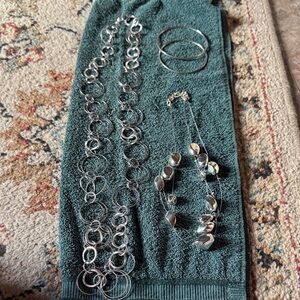 Elegant Silver Jewelry Set for Women